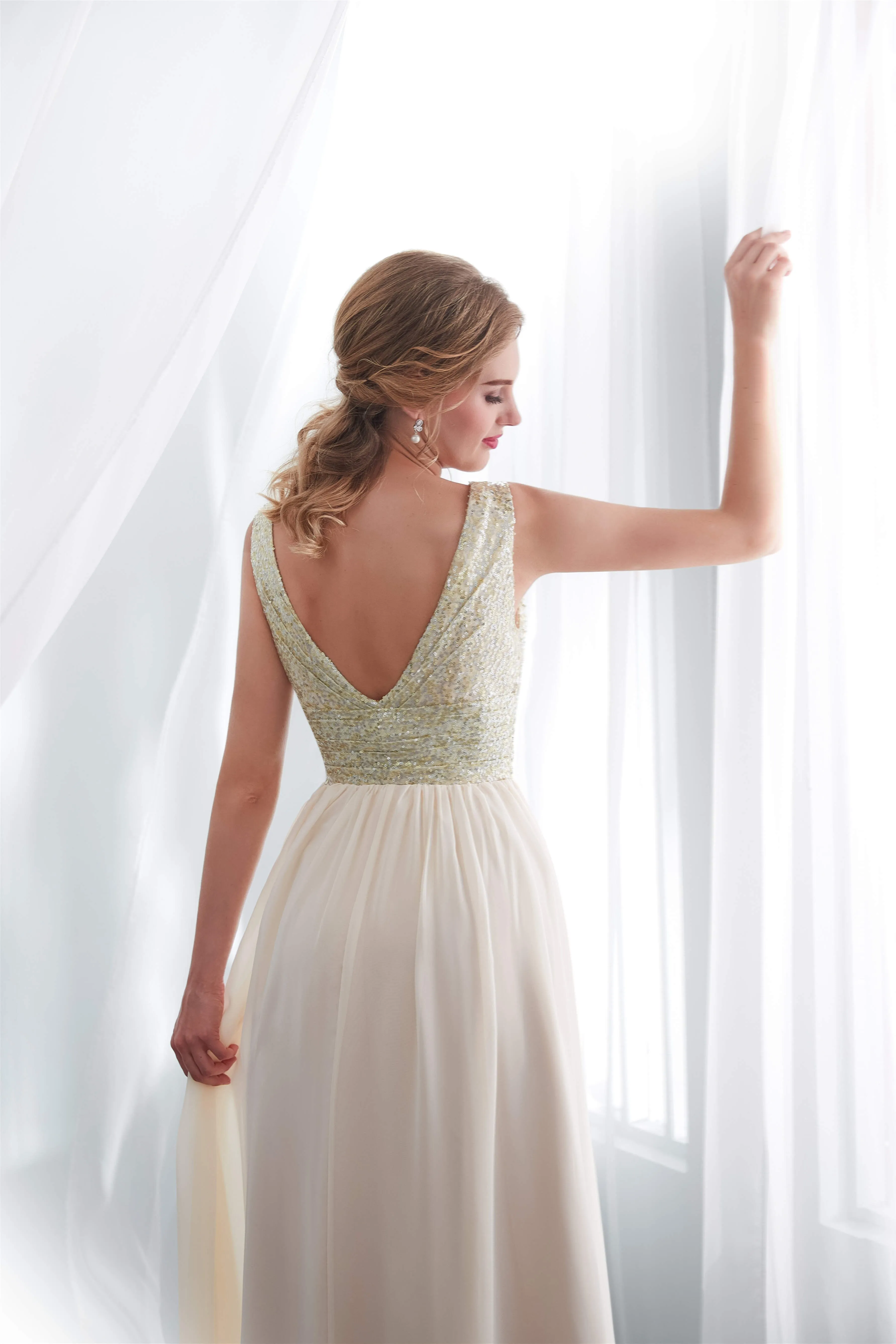 Champagne Chiffon Backless Long Prom Dresses with Sequins