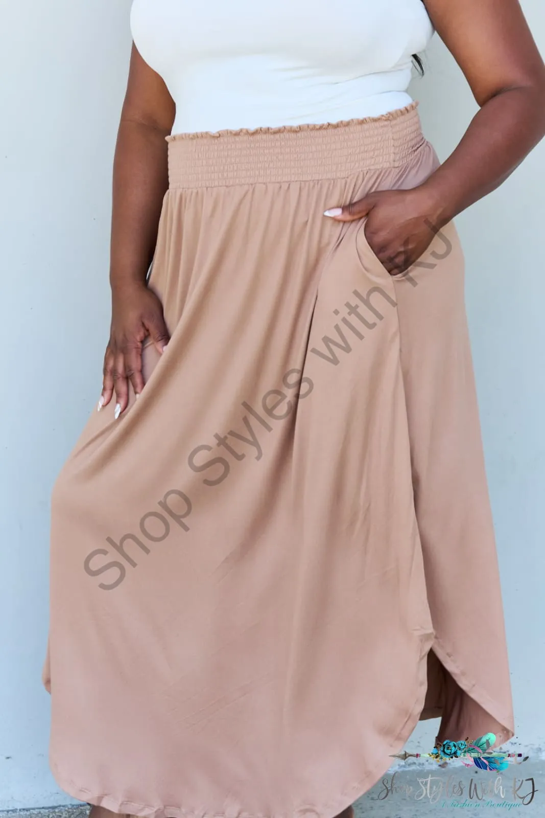 Comfort Princess High Waist Scoop Hem Maxi Skirt in Tan