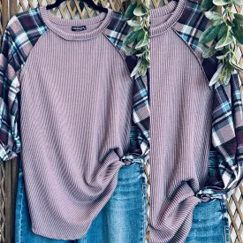 Plaid Sleeve Detail Top: Dusty Lavender